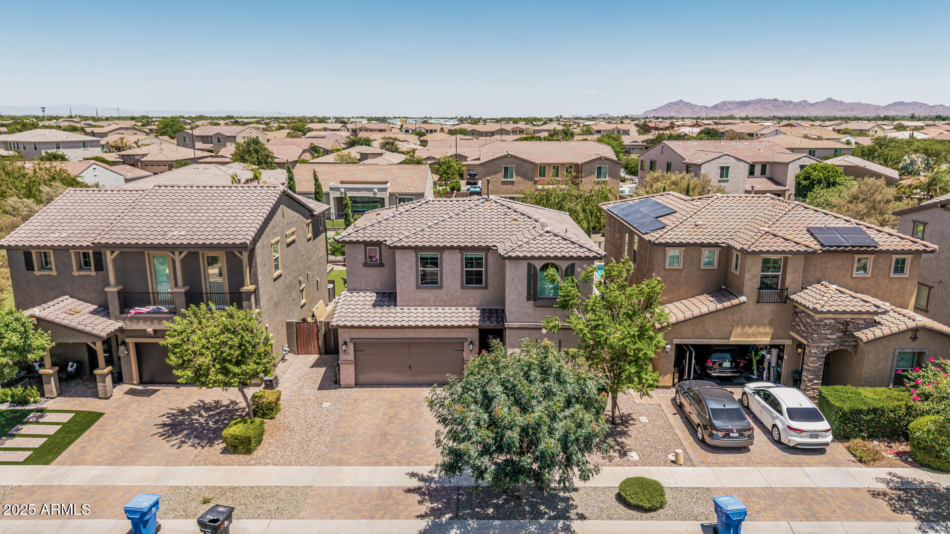 5051 S Moccasin Trail
