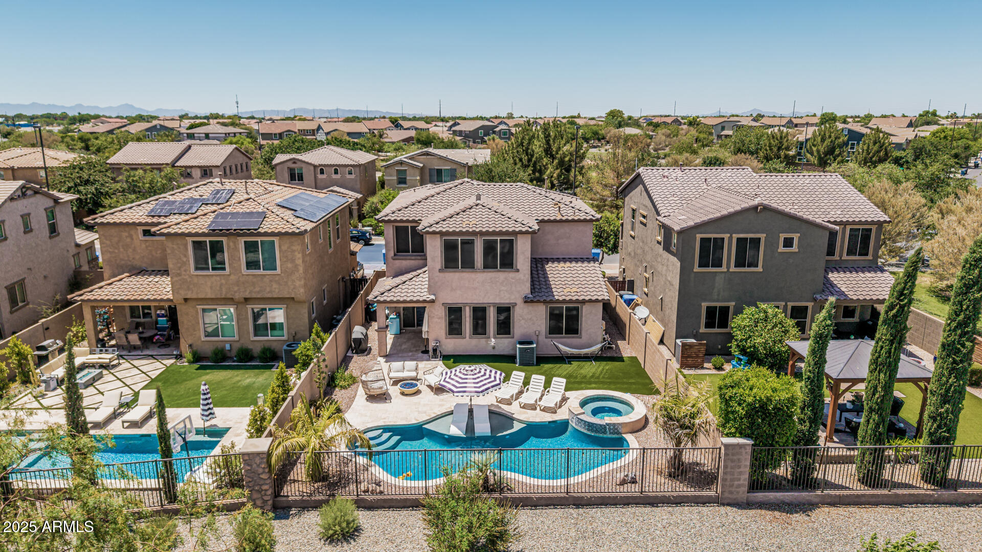 5051 S Moccasin Trail
