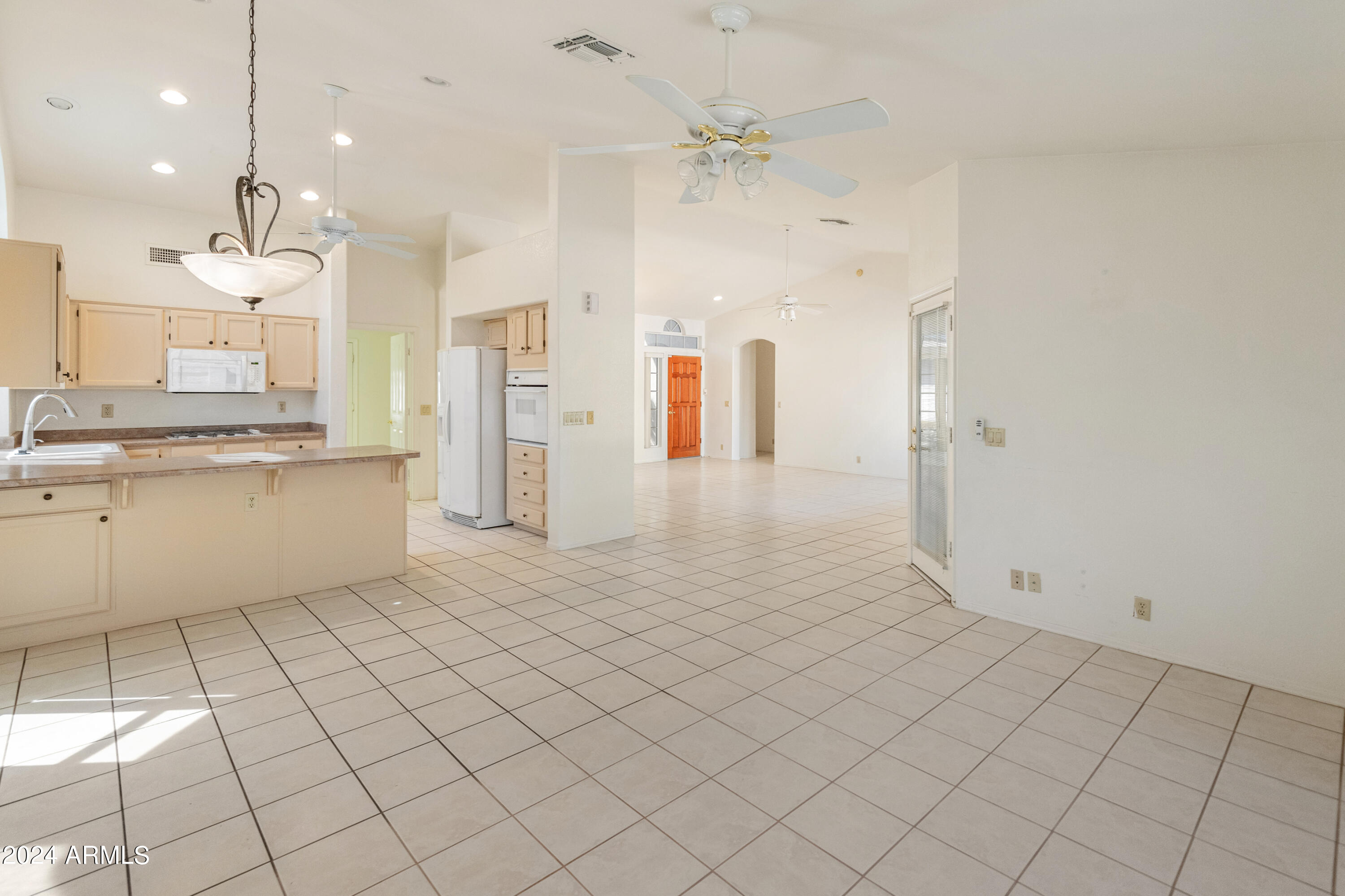 Peoria, Arizona 85382, United States, 2 Bedrooms Bedrooms, ,2 BathroomsBathrooms,Residential,Active,38202