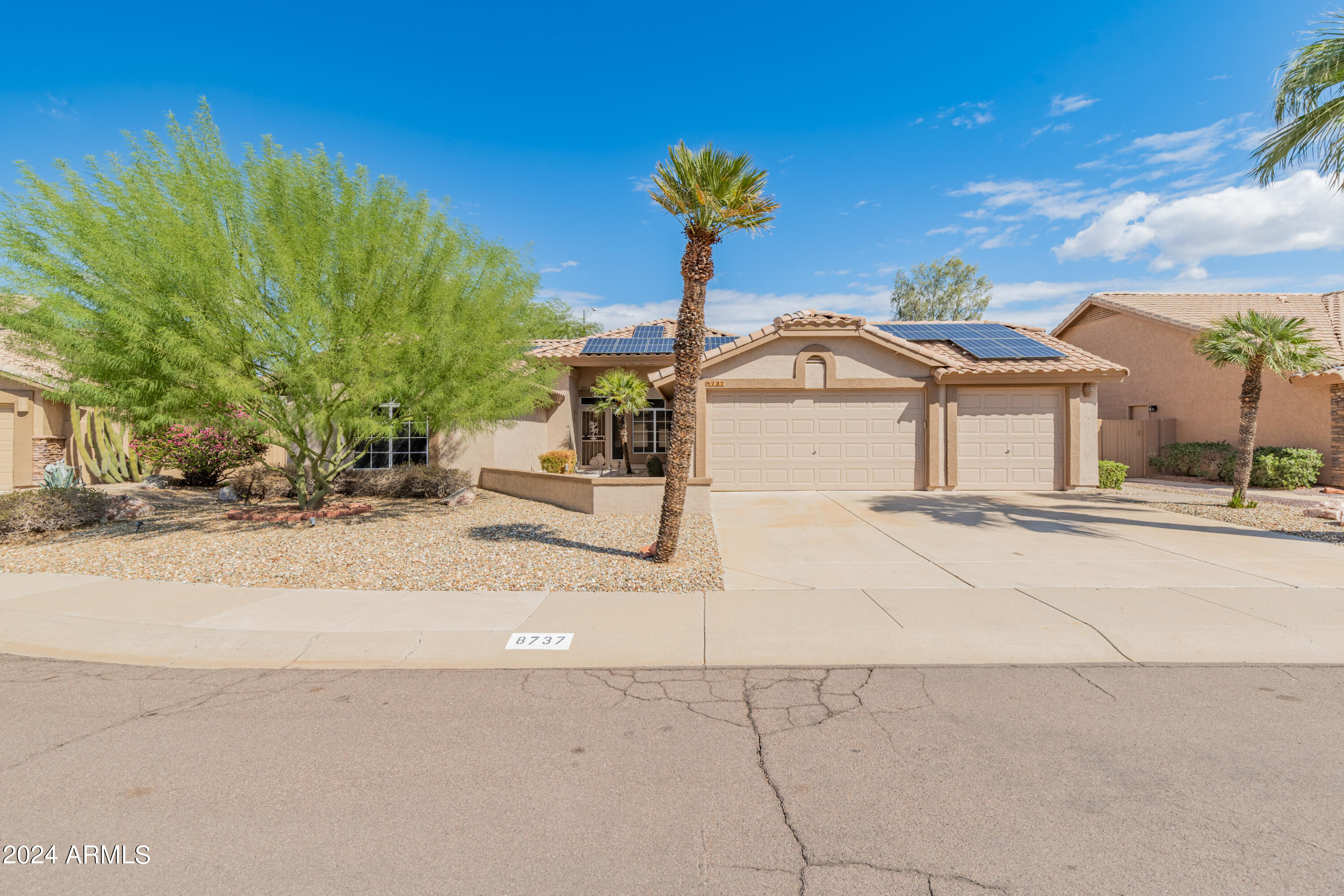 Peoria, Arizona 85382, United States, 2 Bedrooms Bedrooms, ,2 BathroomsBathrooms,Residential,Active,38202