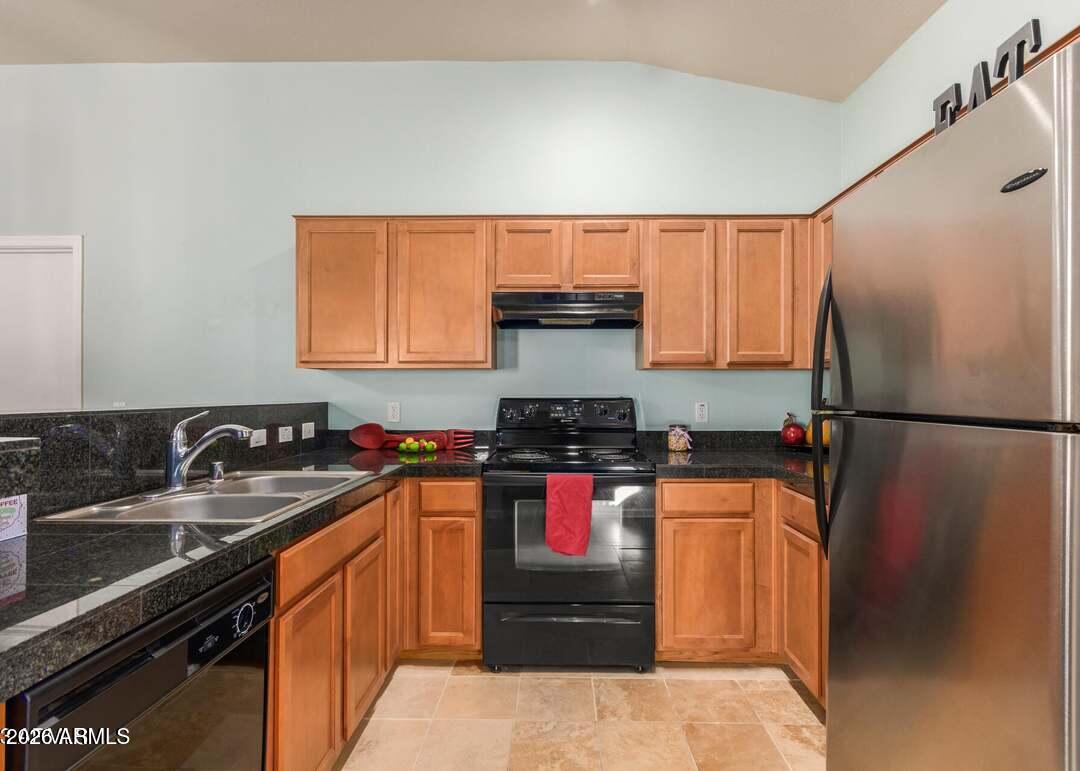 2150 E BELL Road 1056