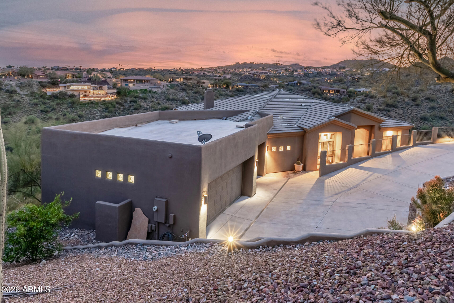 15529 E SYCAMORE Drive