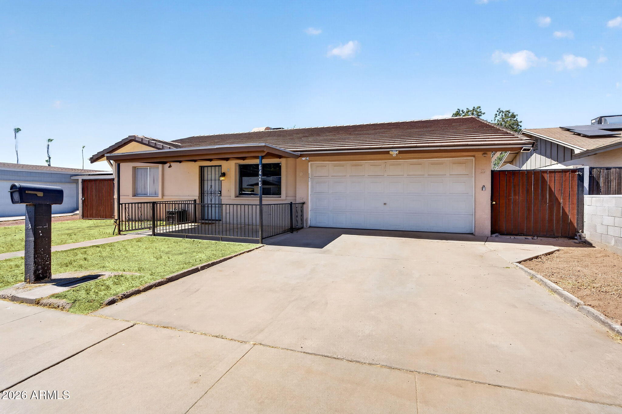 6426 W LAMAR Road