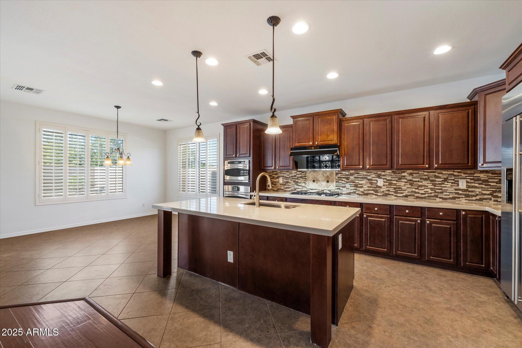 1464 E TONTO Drive