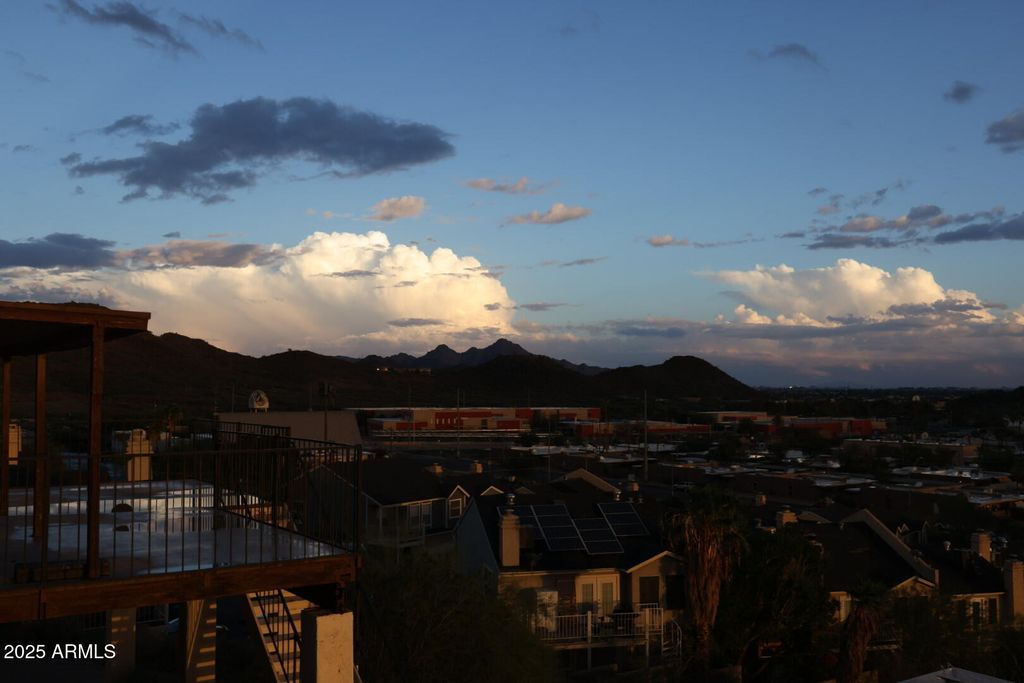 Photo of 1134 W Peoria Avenue, Phoenix, AZ 85029 (MLS # 6937457)