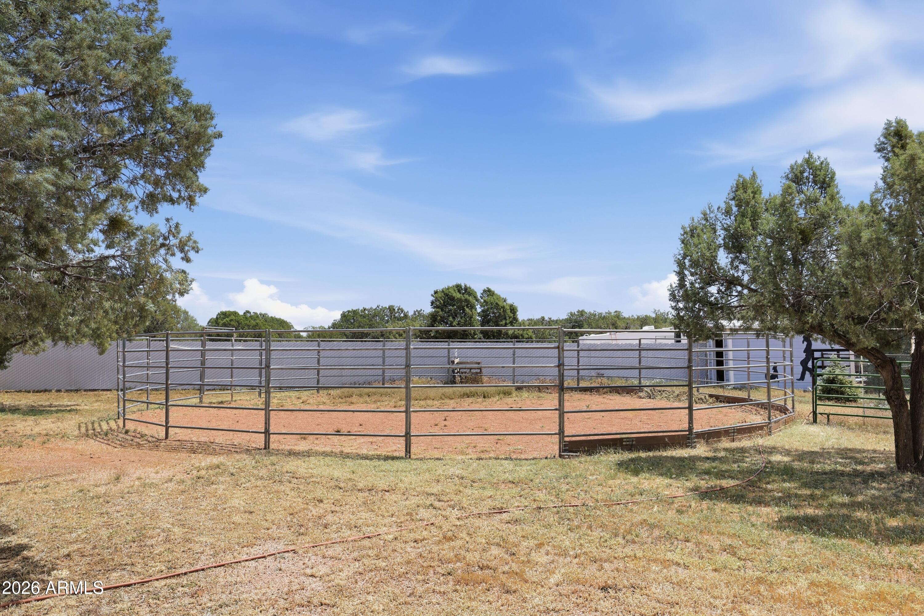 COUNTRY CLUB RANCHOS - Residential