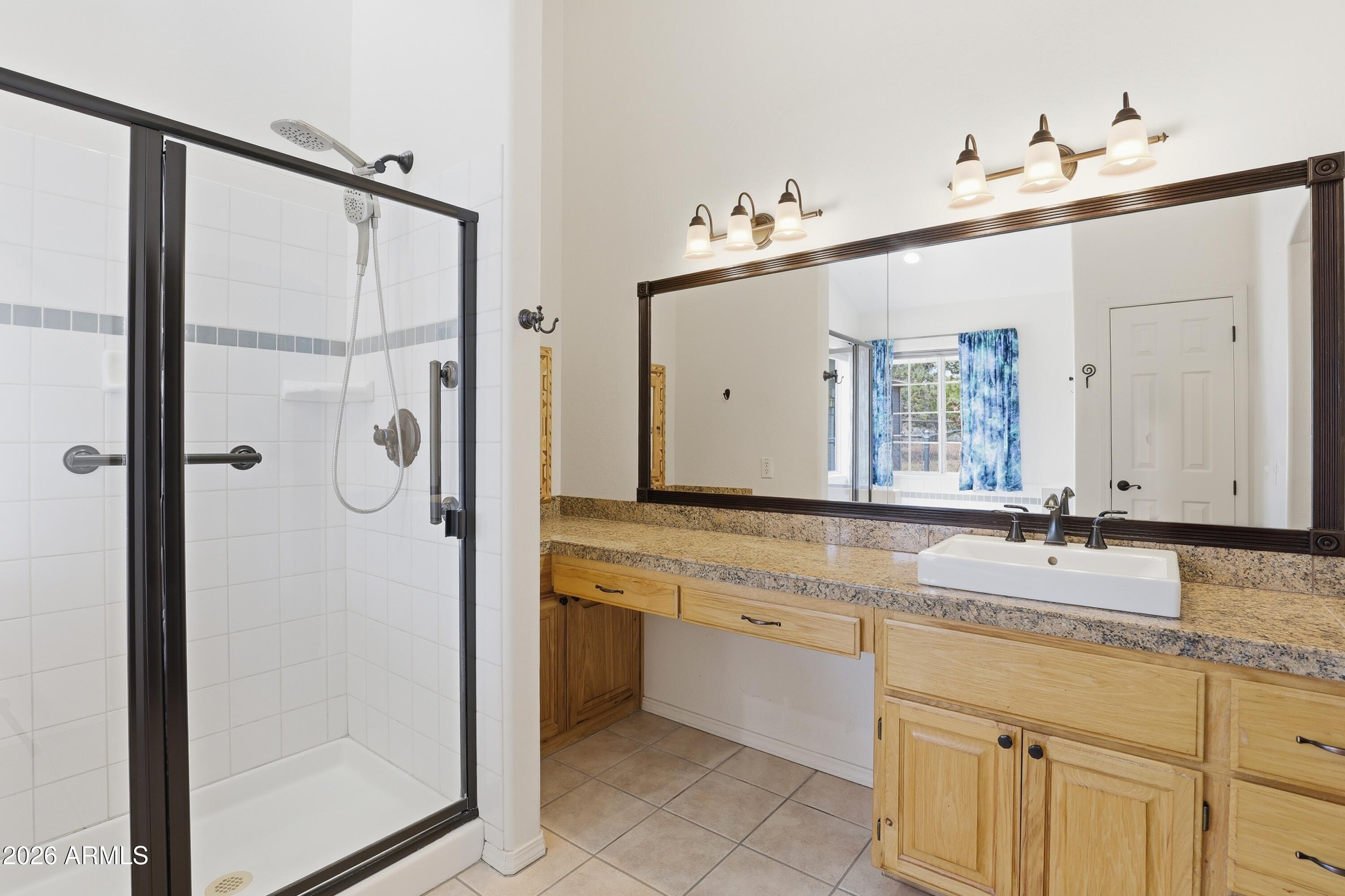 COUNTRY CLUB RANCHOS - Residential