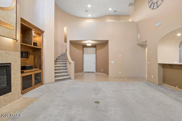 7240 E AURORA Drive