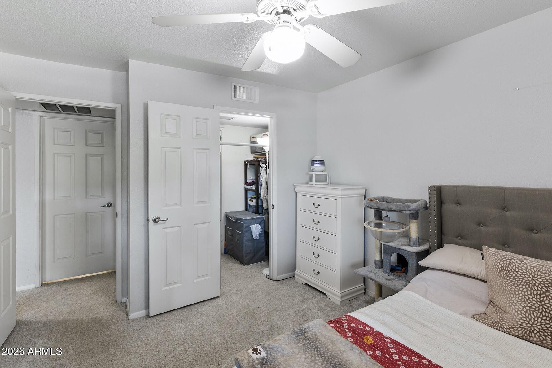 CLIFFS AT NORTH MOUNTAIN CONDOMINIUM - Residential