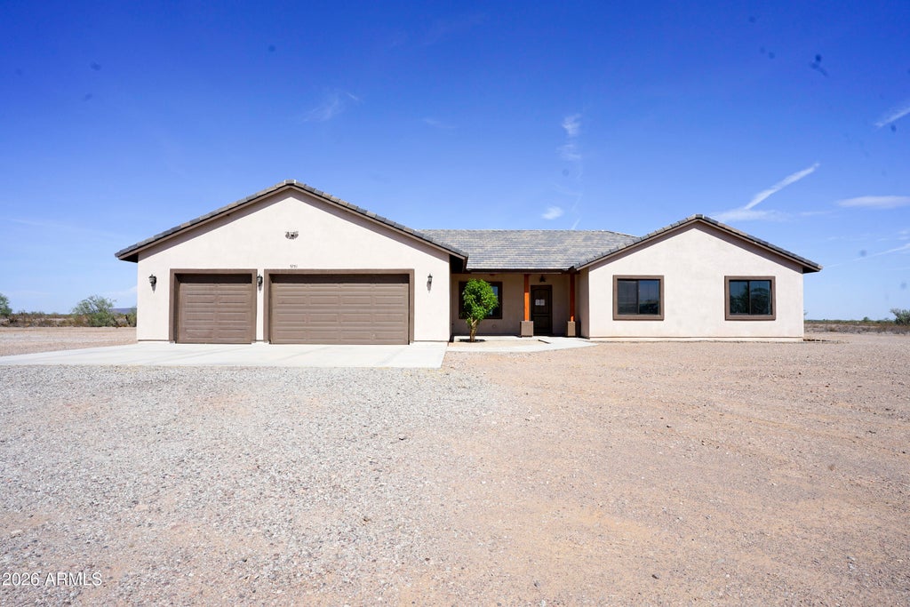Photo of 5751 N 407th Avenue, Tonopah, AZ 85354 (MLS # 7067081)