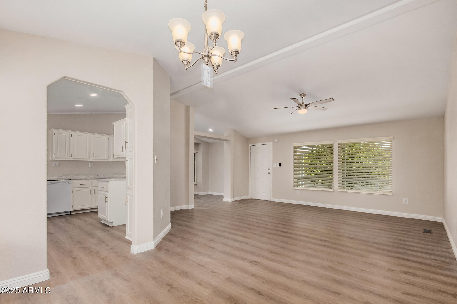 2650 W UNION HILLS Drive 133