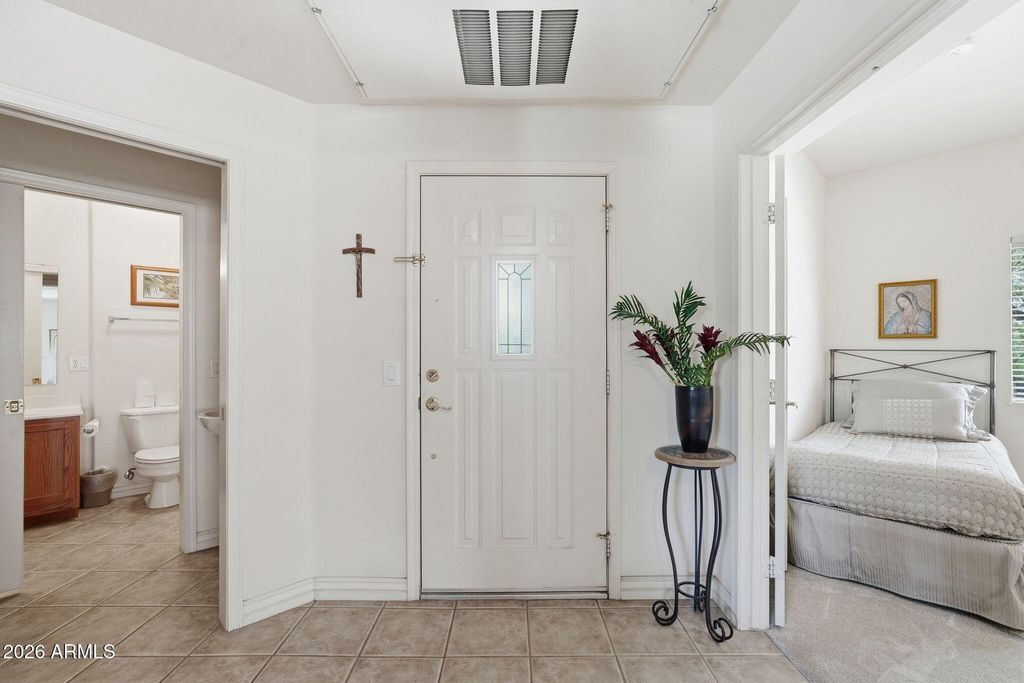 Photo of 16801 N 94th Street #2022, Scottsdale, AZ 85260 (MLS # 7019114)