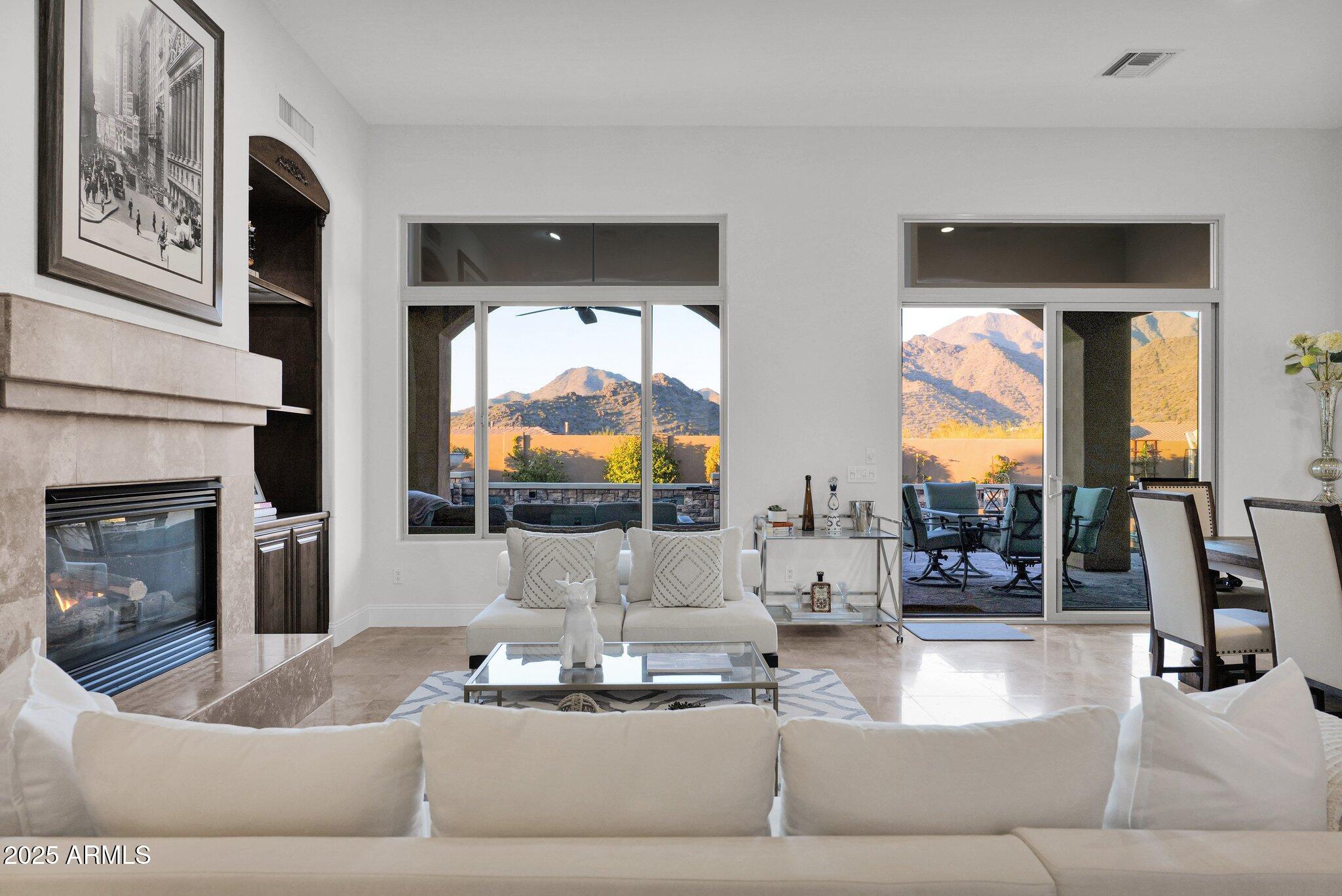 11348 E GREENWAY Road