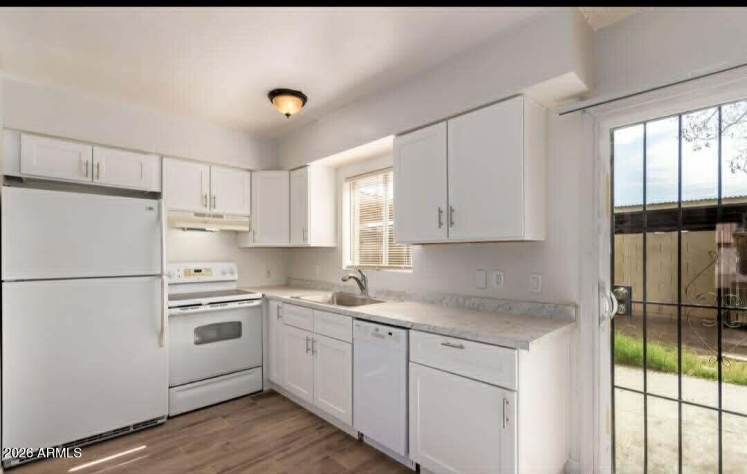 3605 W BETHANY HOME Road 2