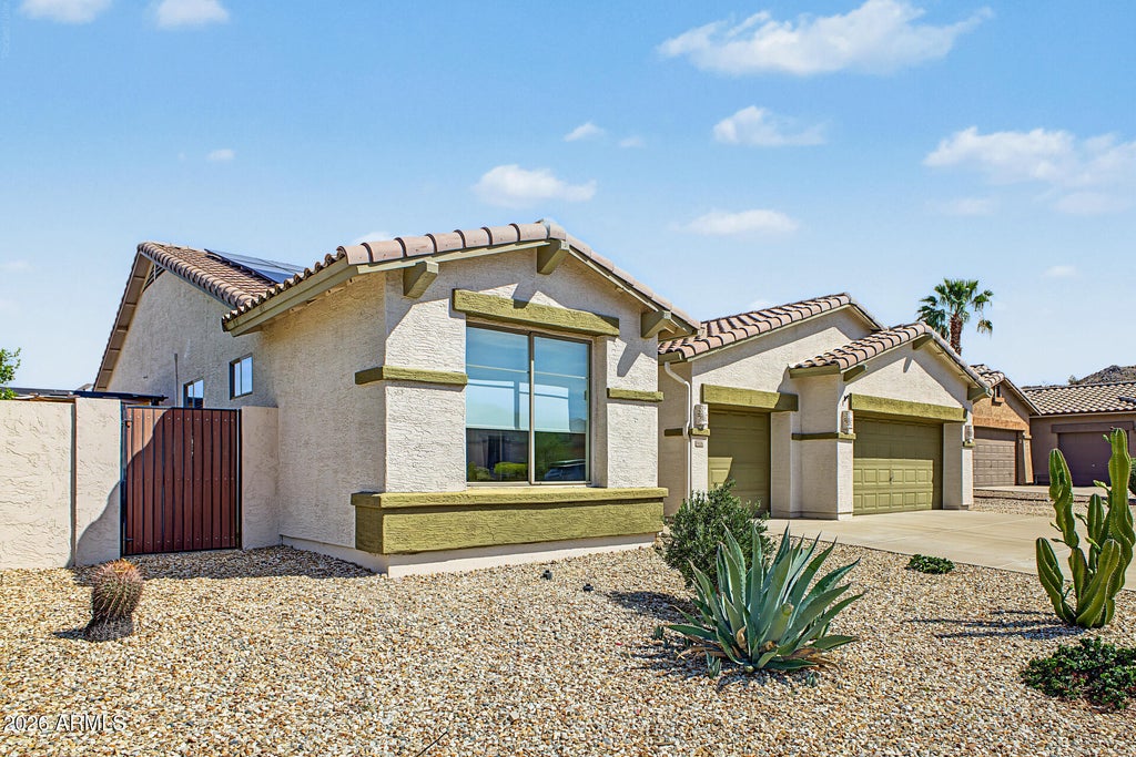 Photo of 10135 S 185th Avenue, Goodyear, AZ 85338 (MLS # 7083935)