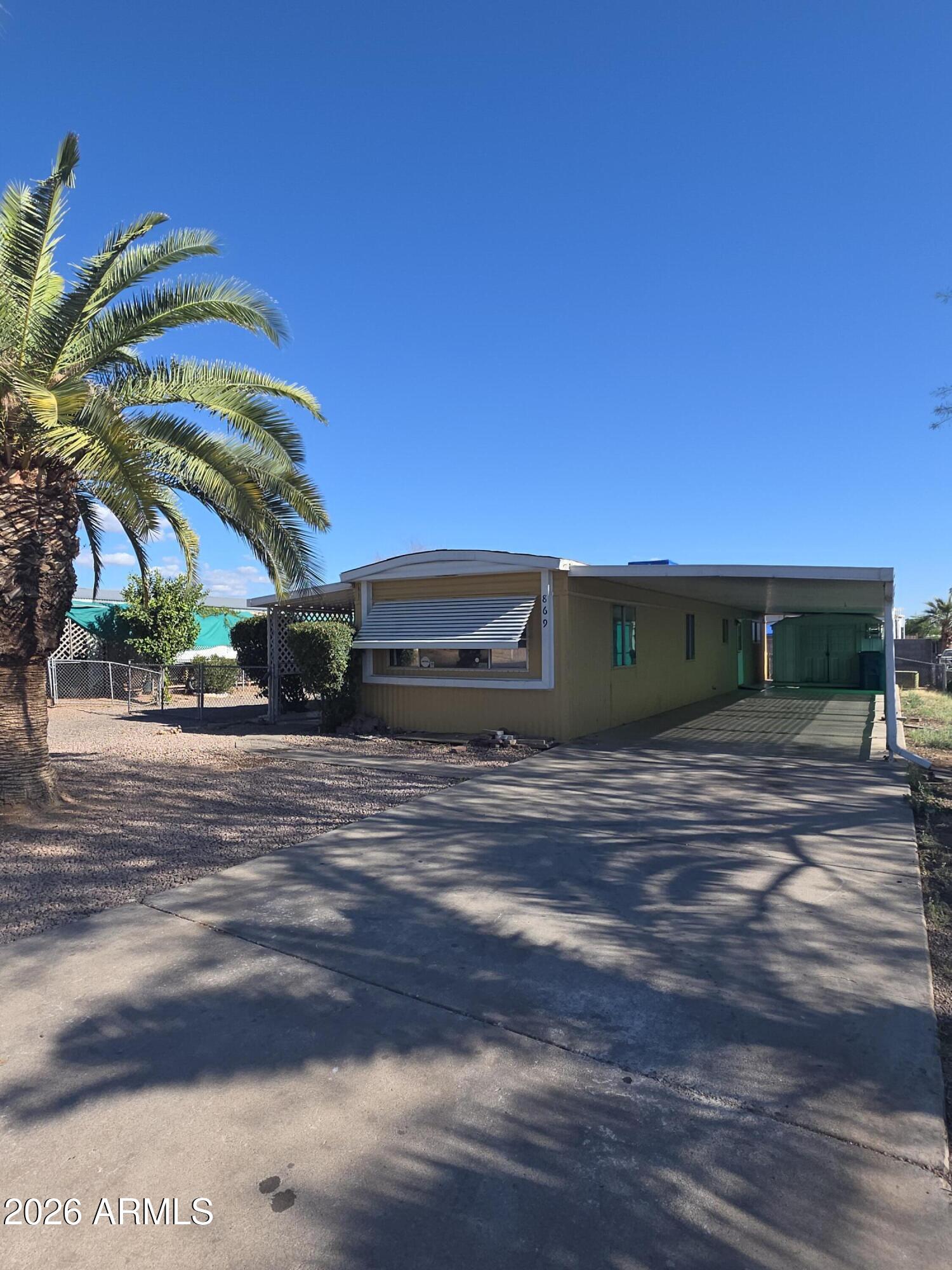 869 S ESPERANZA Avenue