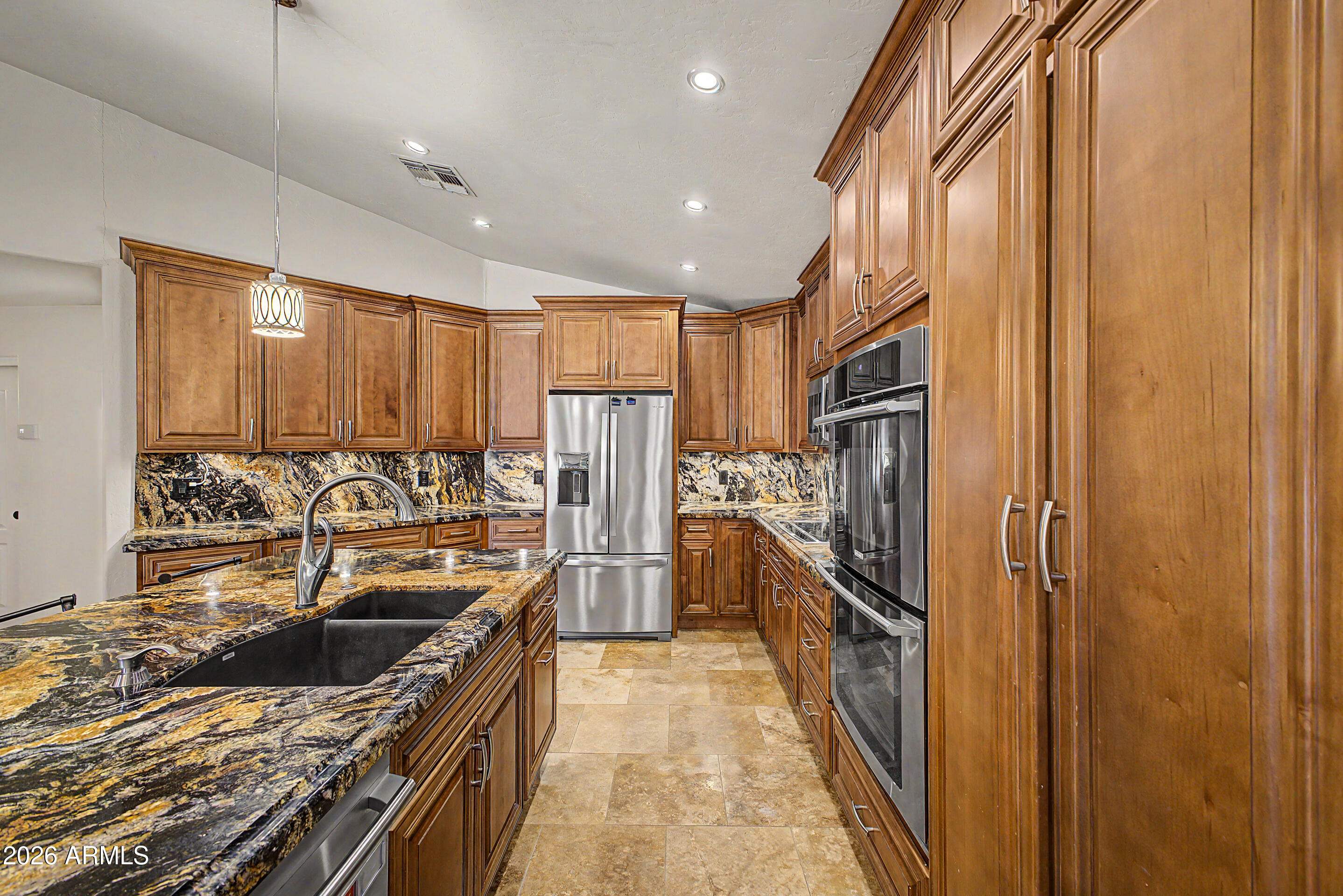 SIRRINE ESTATES - Residential