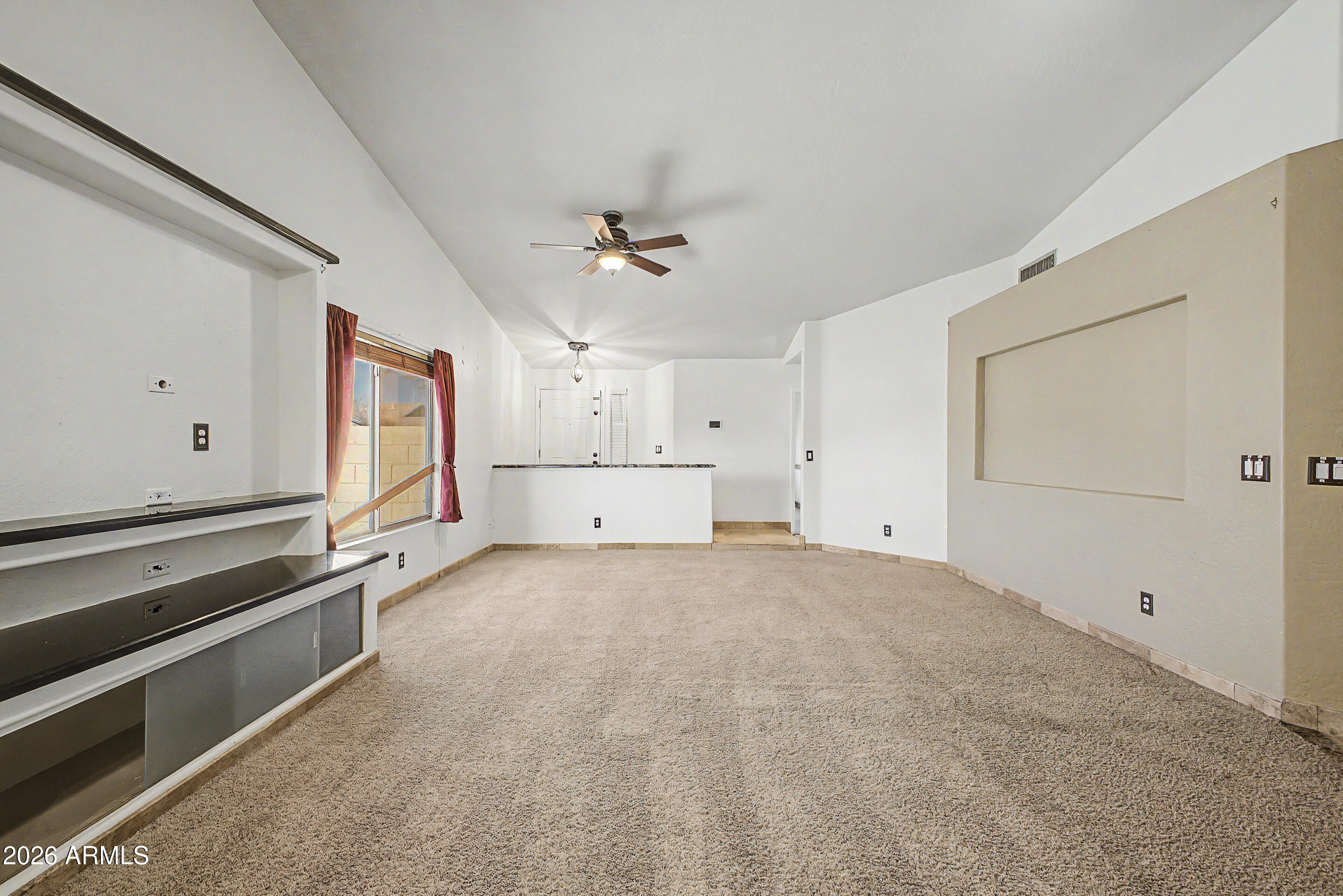 SIRRINE ESTATES - Residential