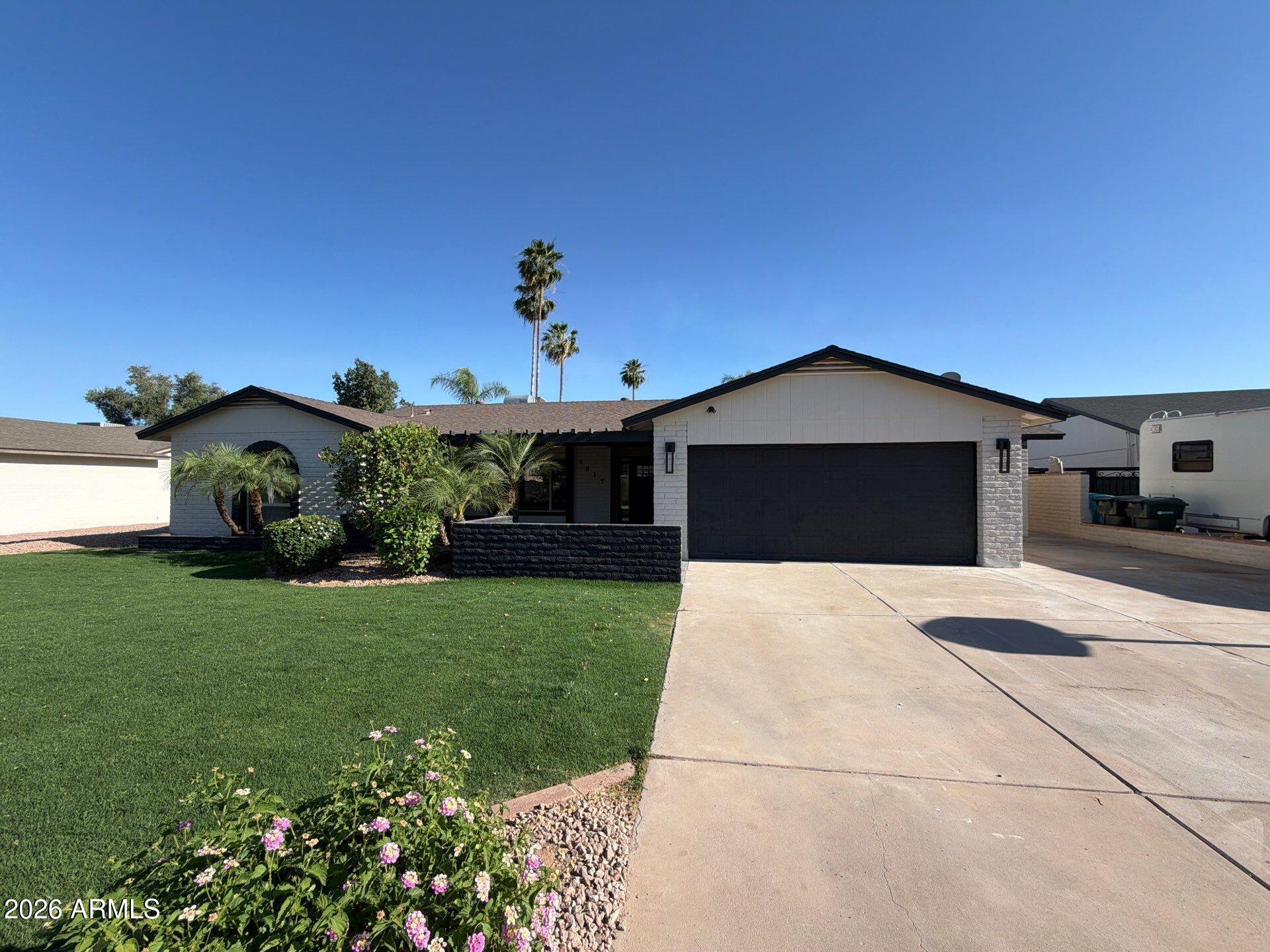 4817 E PRESIDIO Road
