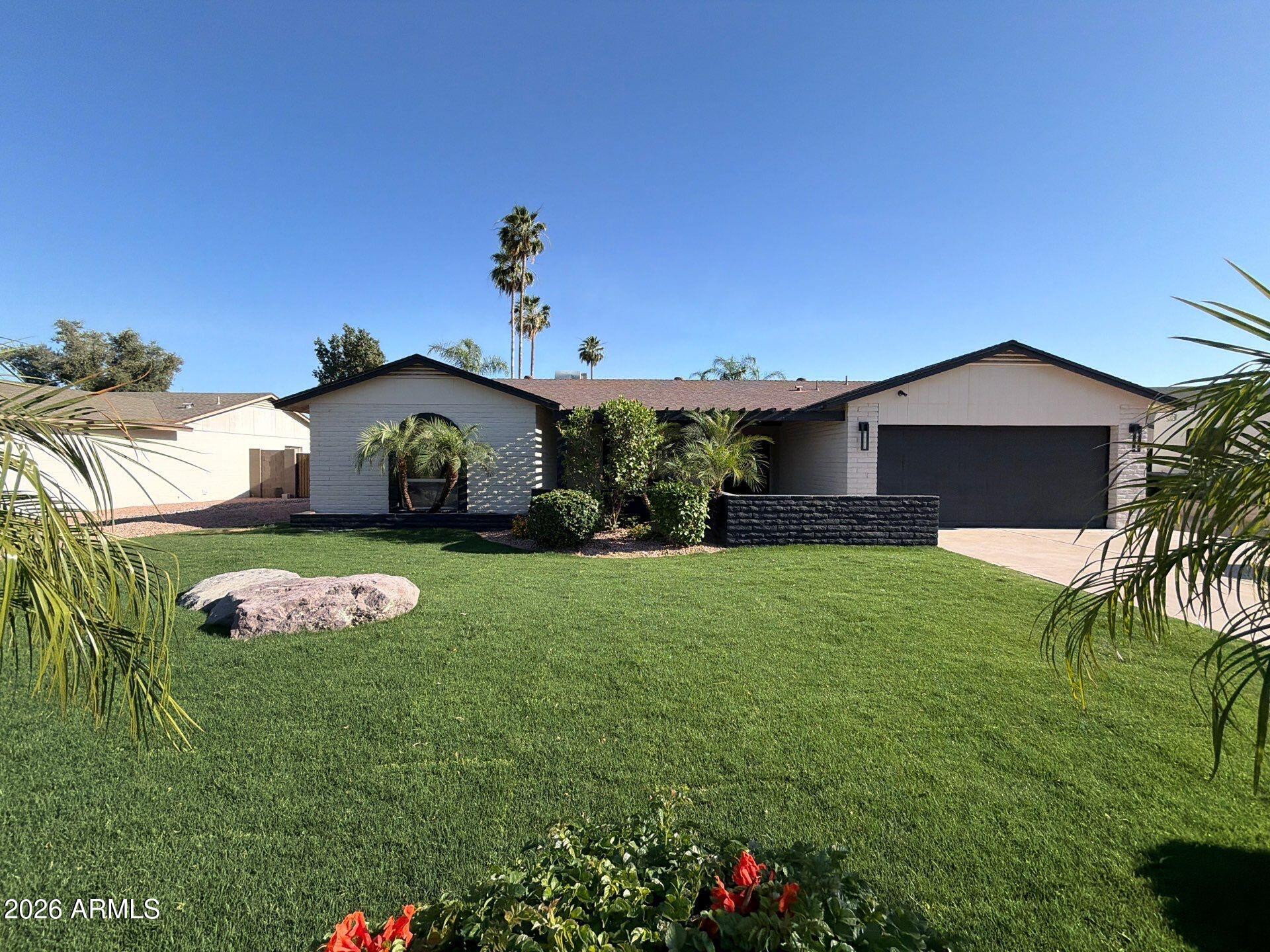 4817 E PRESIDIO Road