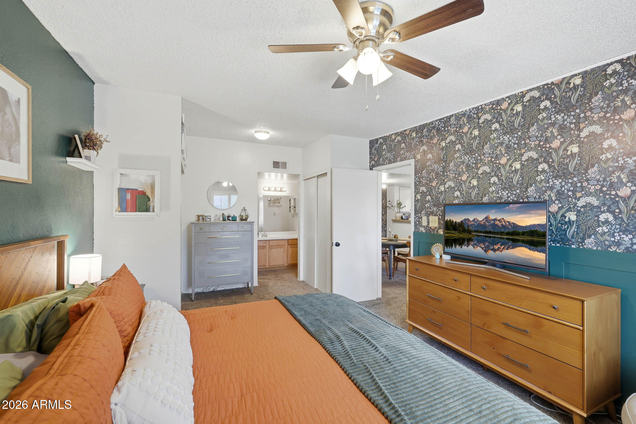 THUNDERBIRD PASEO CONDOMINIUM - Residential