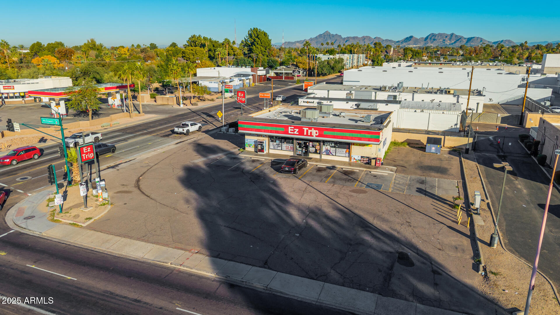 4002 E MCDOWELL Road