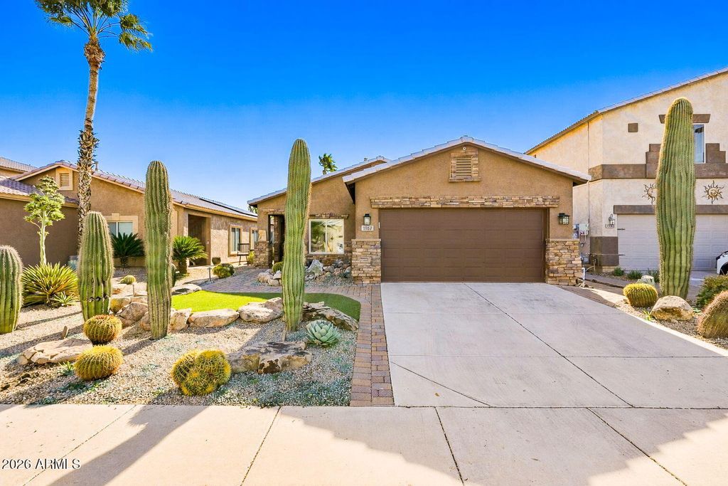 Photo of 1157 E Daisy Way, San Tan Valley, AZ 85143 (MLS # 6962904)