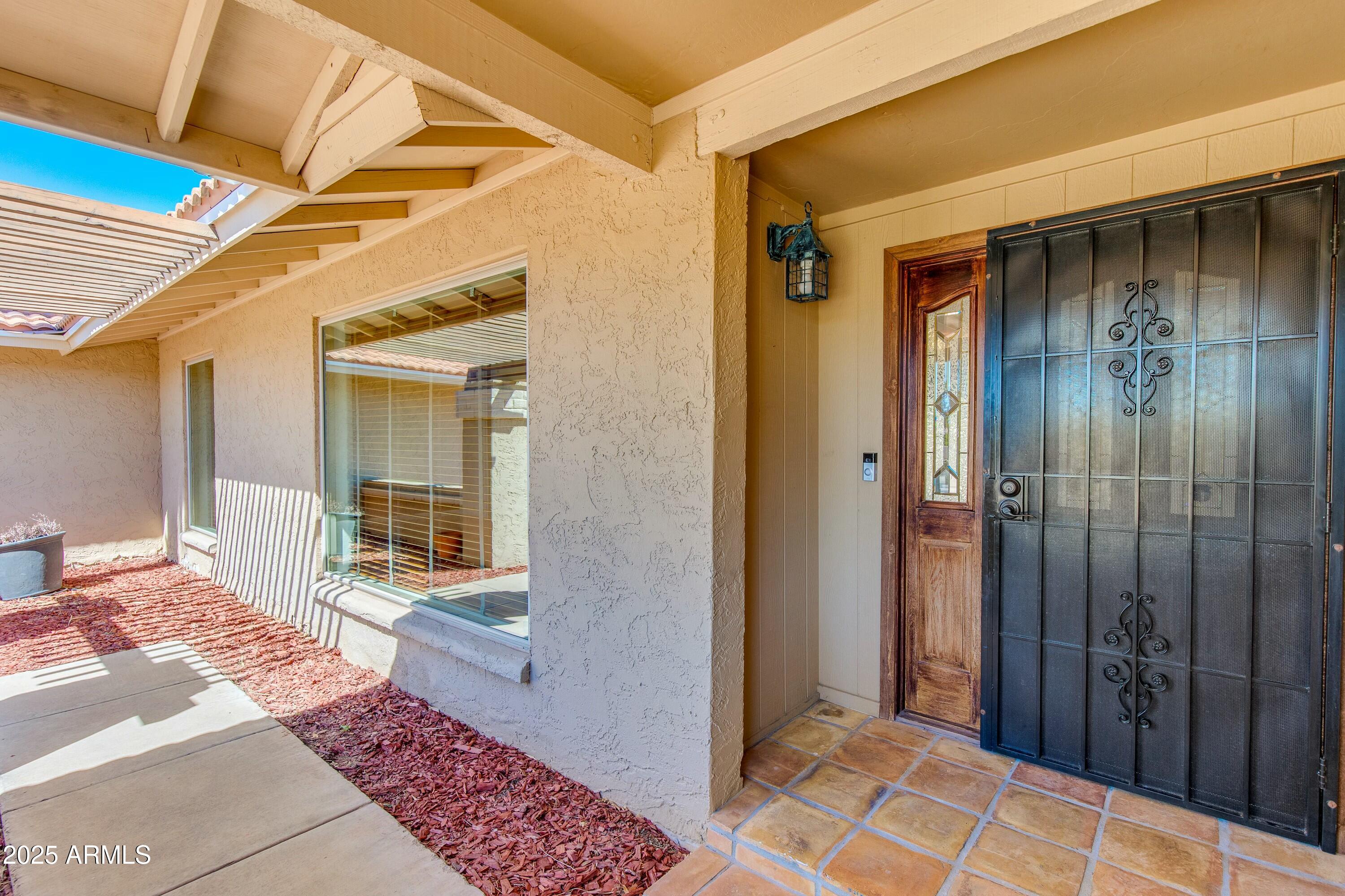 302 E CAROL ANN Way