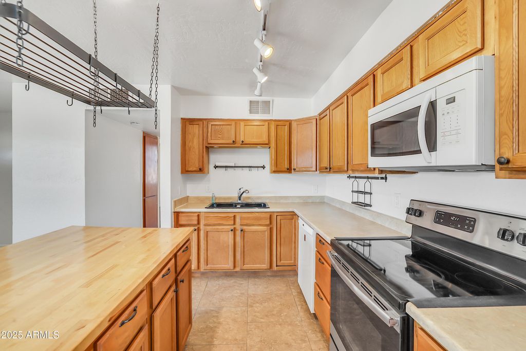 Photo of 1526 W Huntington Drive, Tempe, AZ 85282 (MLS # 6861925)