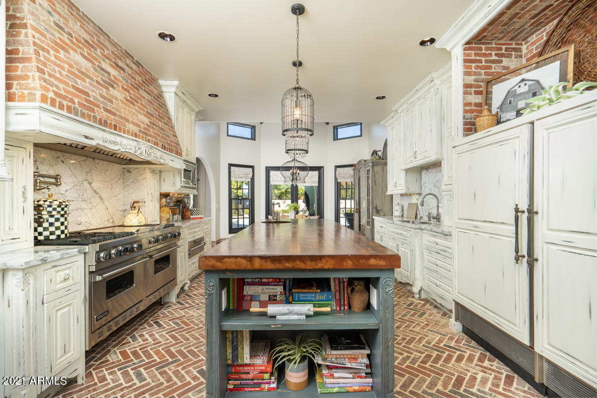 Camelback Country Estates - Residential