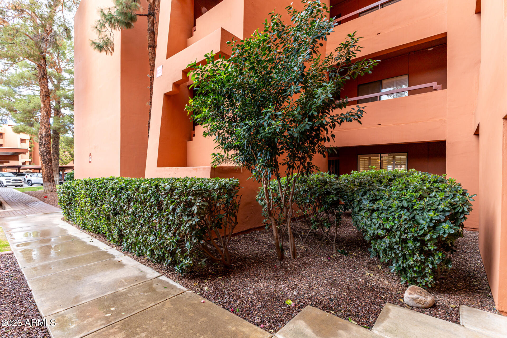 12212 N PARADISE VILLAGE Parkway S 134