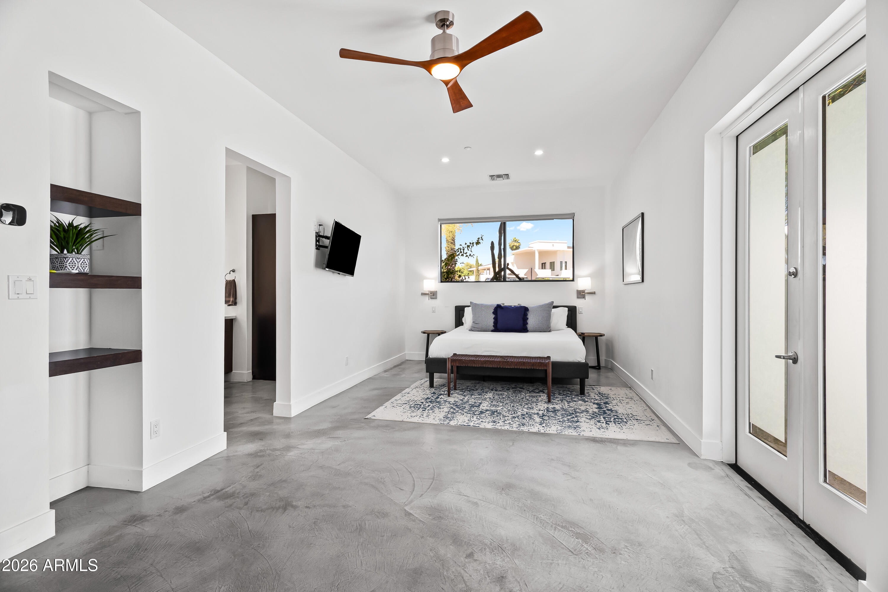 CORONADO VILLA - Residential