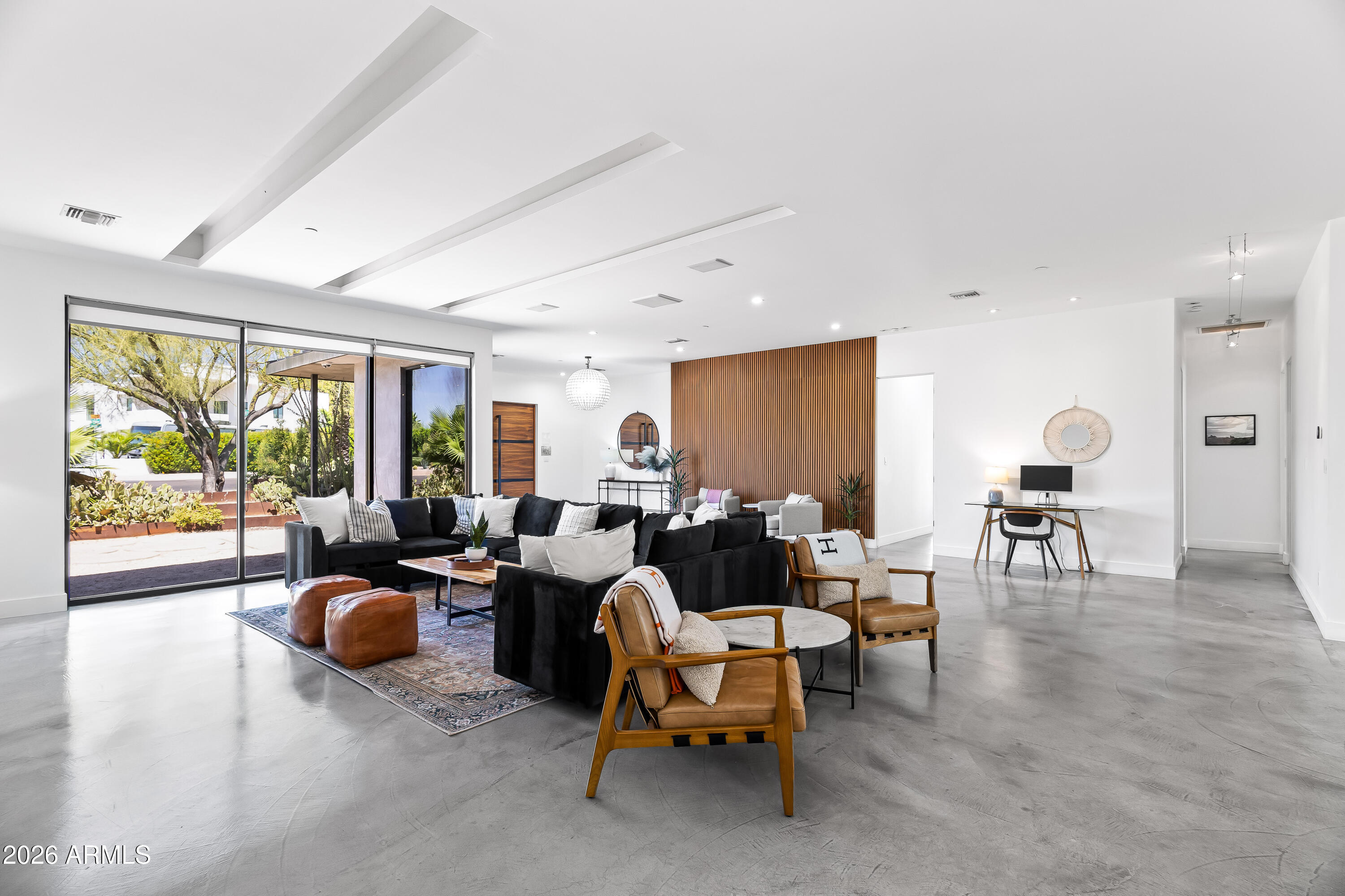 6819 E CHAPARRAL Road