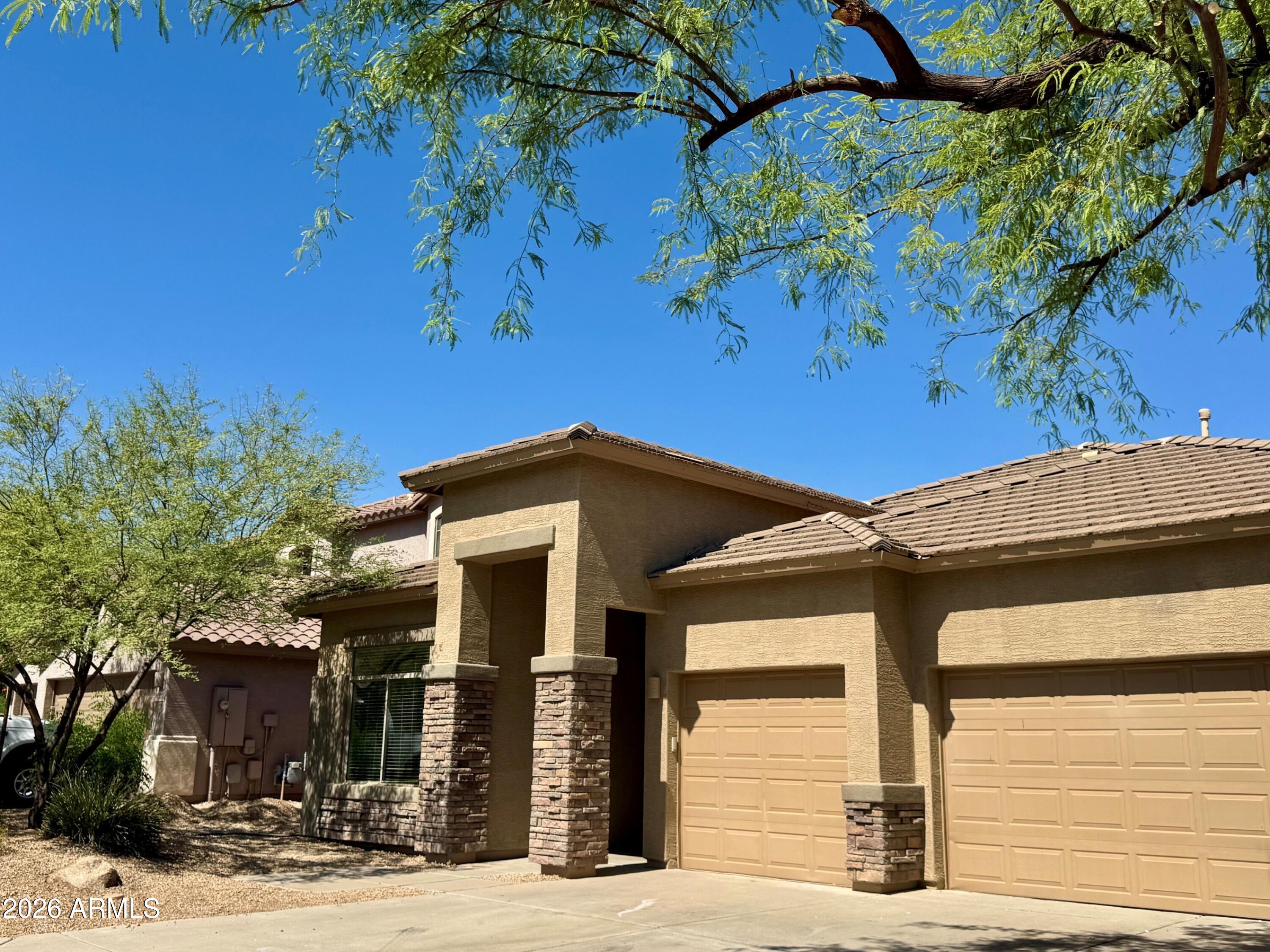 8364 W MOLLY Lane