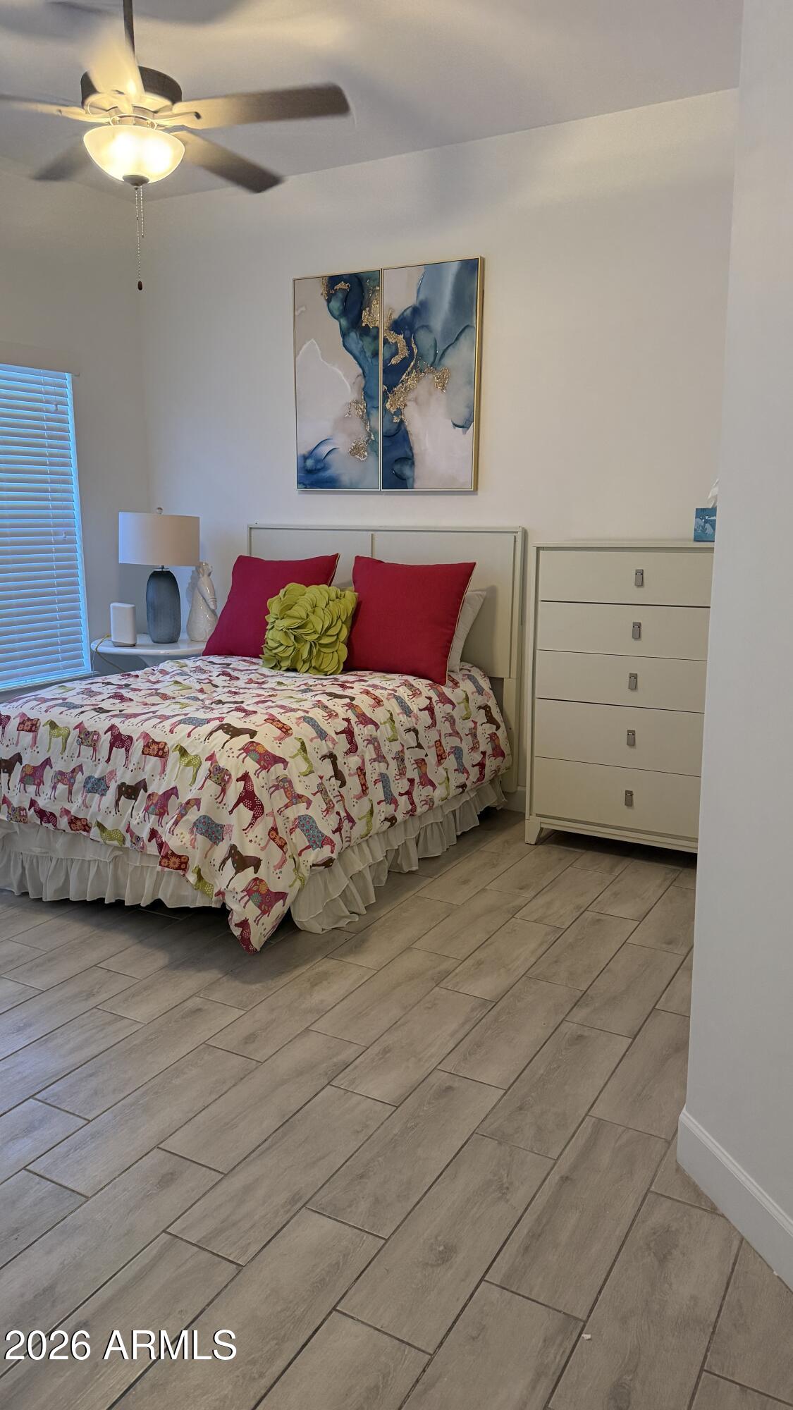 21255 W MINNEZONA Avenue