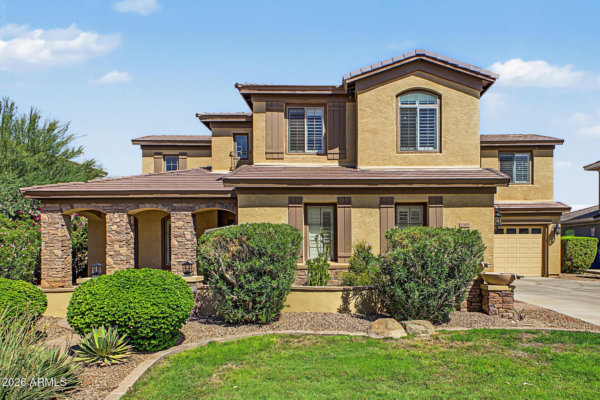 1350 E IBIS Street