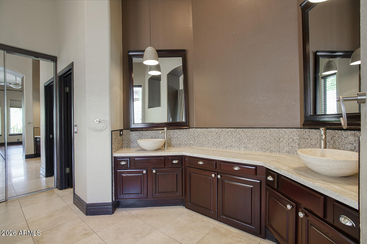 Scottsdale, Arizona, 85255, United States, 4 Bedrooms Bedrooms, ,3 BathroomsBathrooms,Residential,Active,2045597