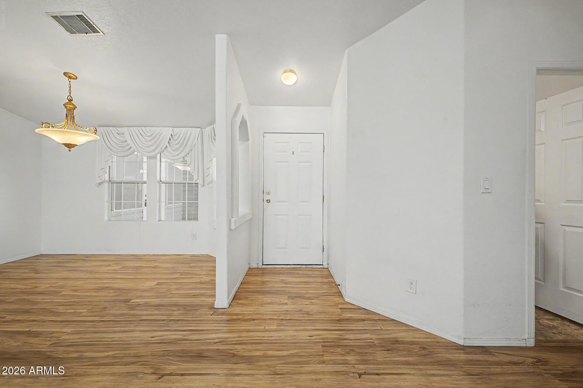 2550 S ELLSWORTH Road 225
