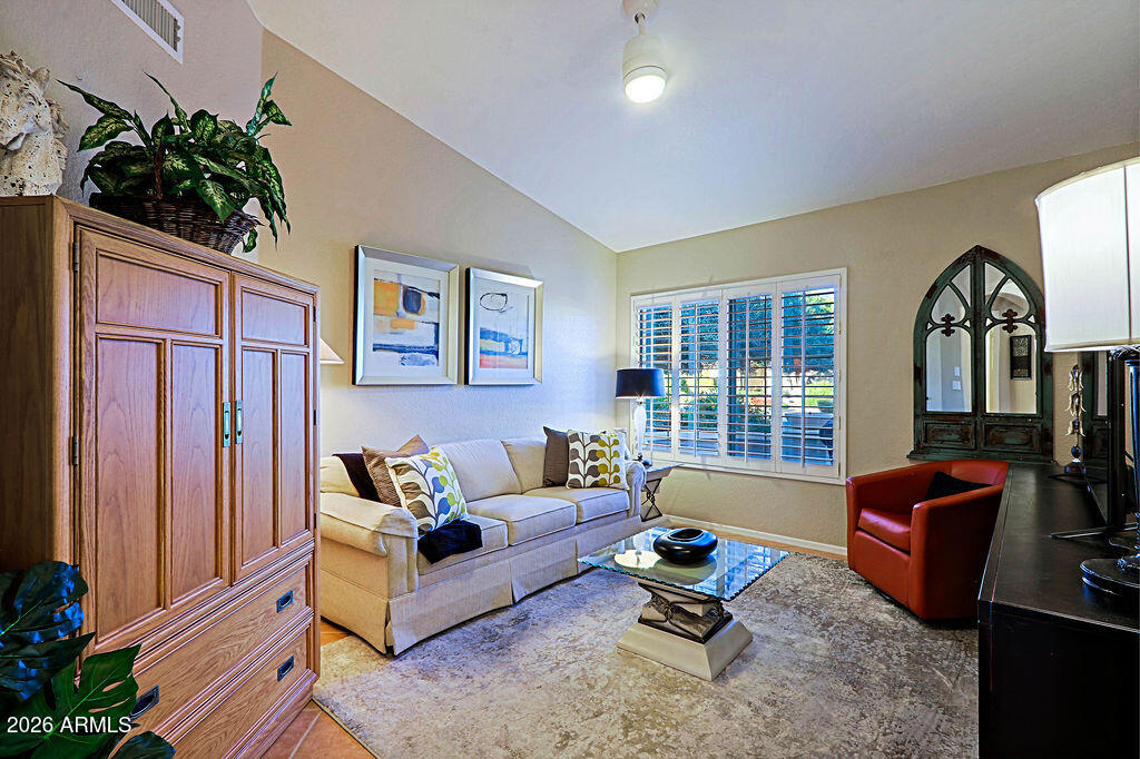 PEBBLECREEK PHASE 2 UNIT 27 - Residential