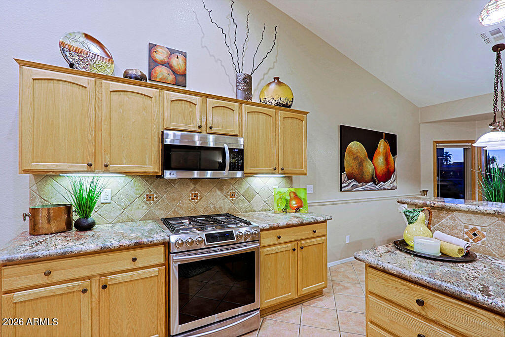 PEBBLECREEK PHASE 2 UNIT 27 - Residential