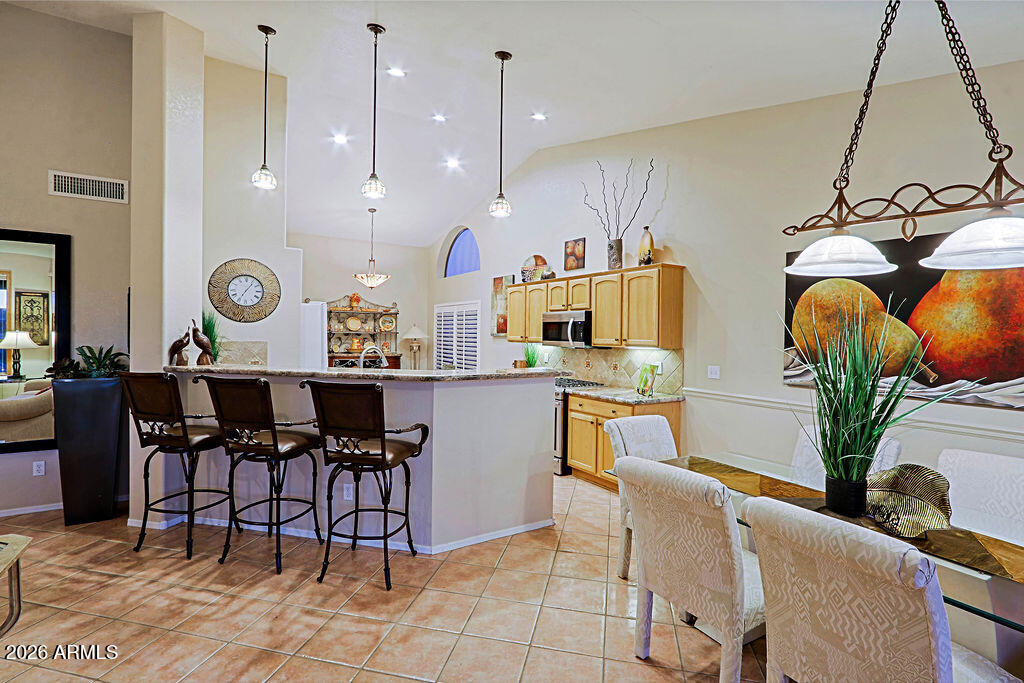 PEBBLECREEK PHASE 2 UNIT 27 - Residential