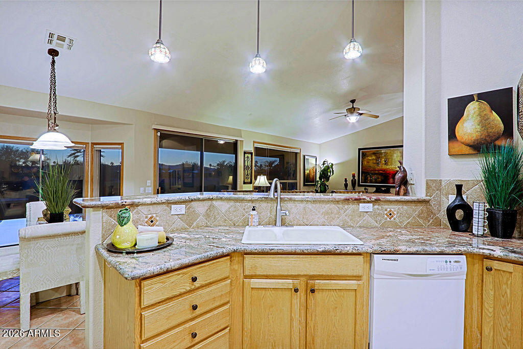 PEBBLECREEK PHASE 2 UNIT 27 - Residential
