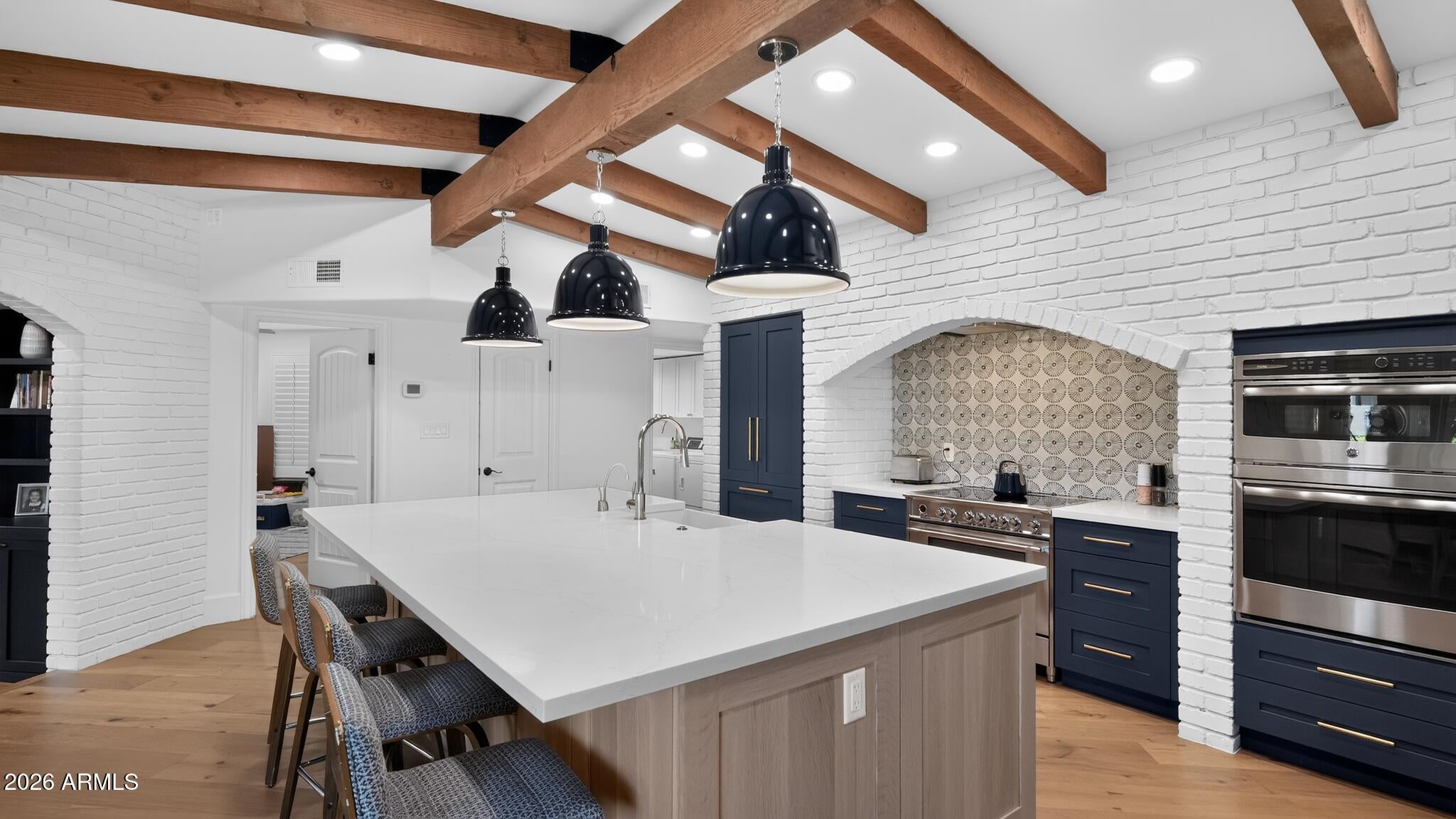 4041 E HERMOSA VISTA Drive