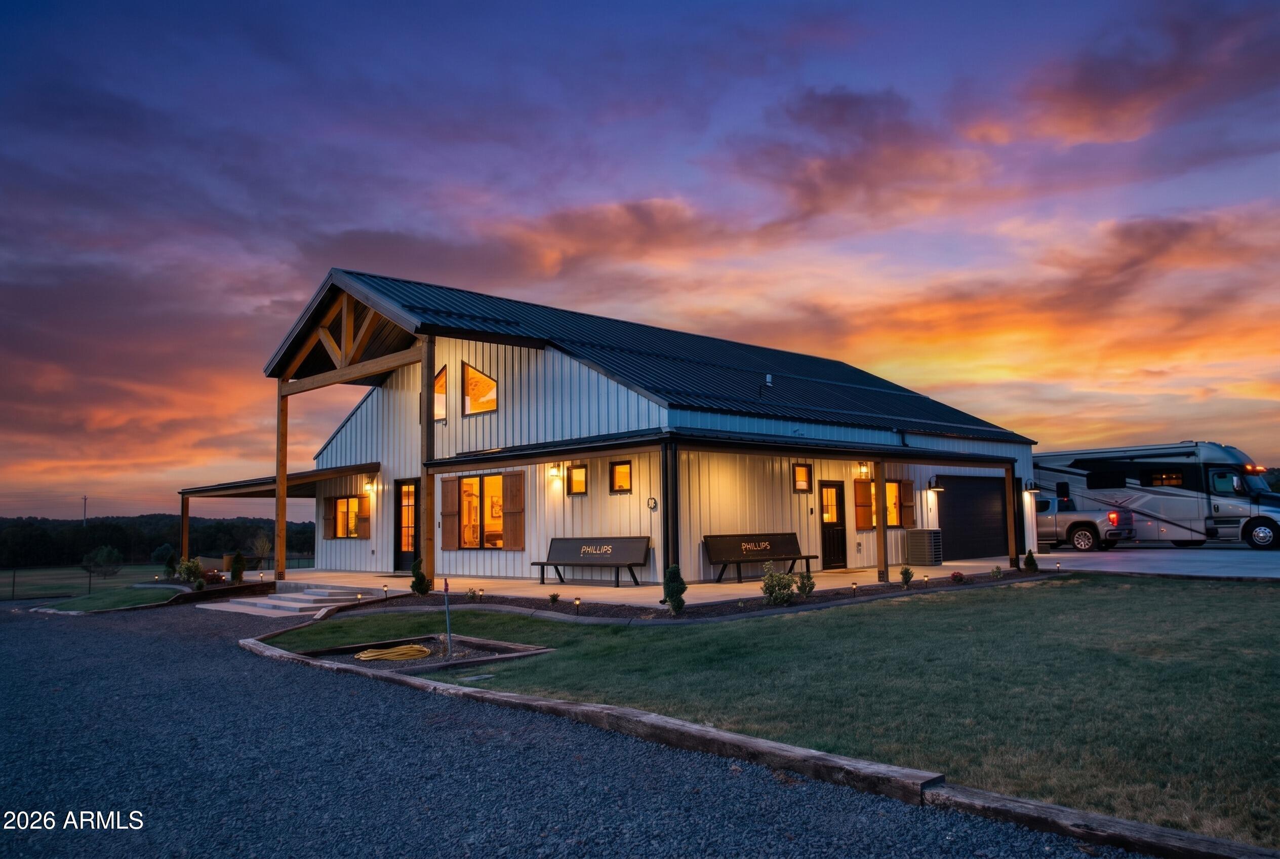 1093 School House Lane