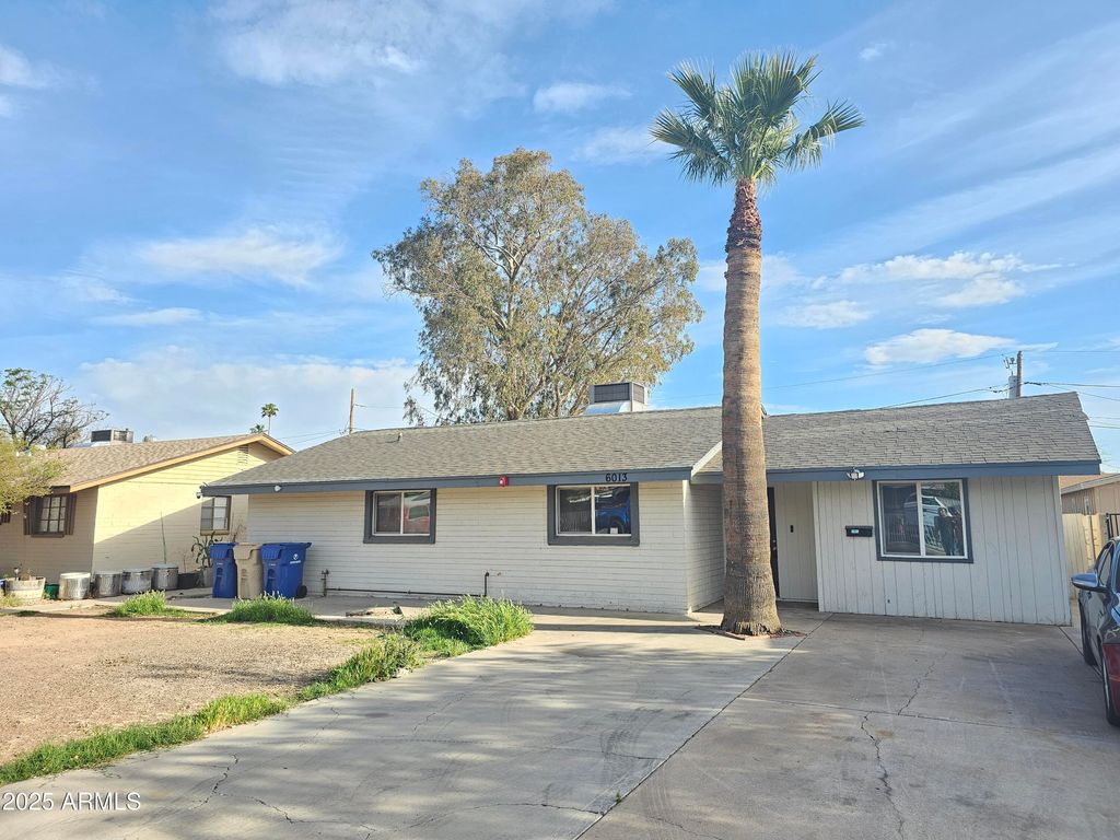 Photo of 6013 W Claremont Street, Glendale, AZ 85301 (MLS # 6919469)