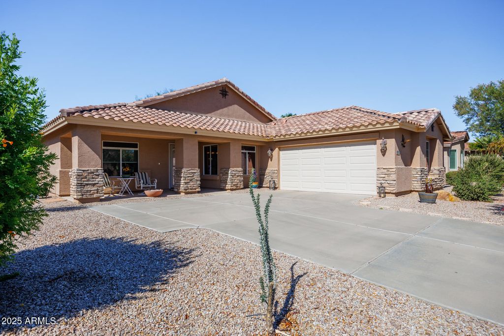 Photo of 147 S Los Cielos Lane, Casa Grande, AZ 85194 (MLS # 6930186)