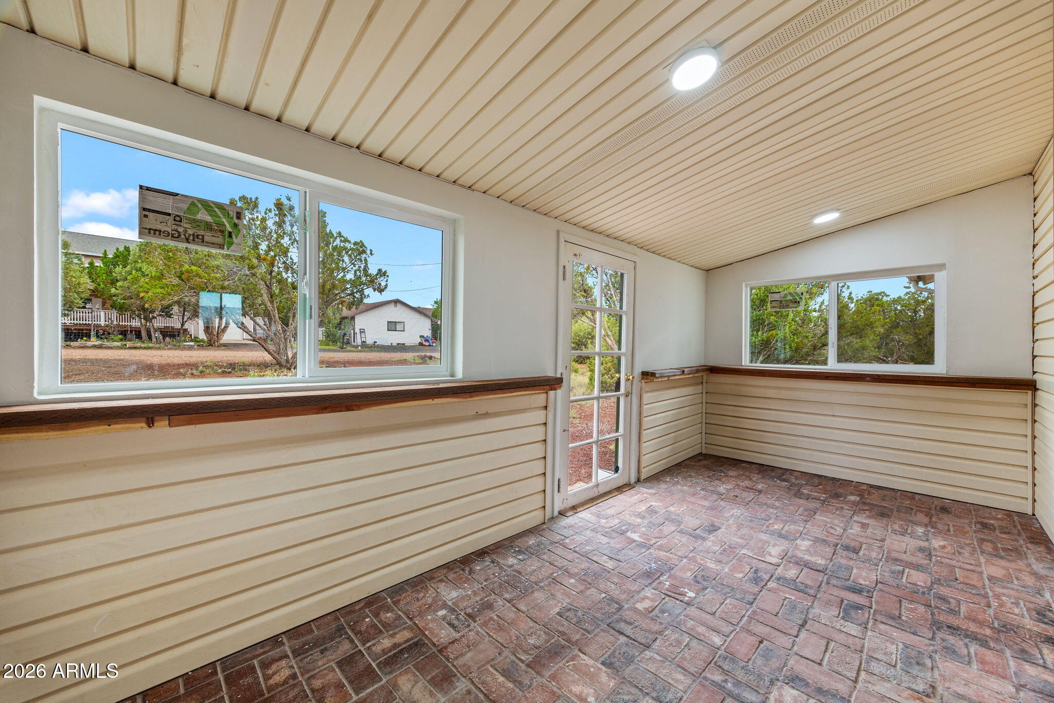 8376 APACHE Drive