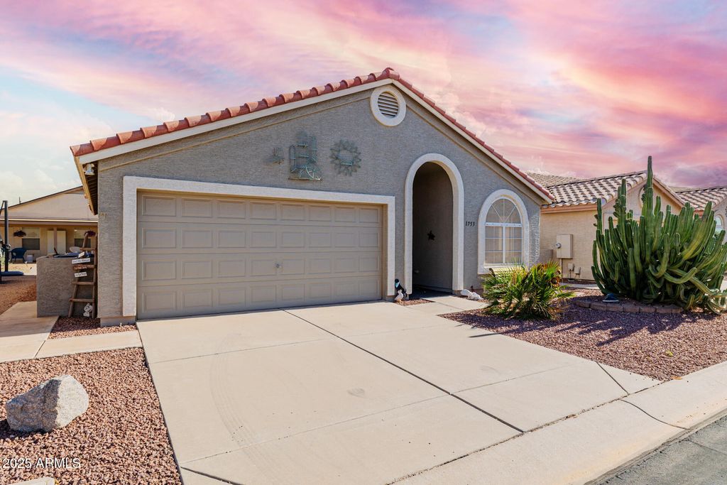 Photo of 1753 E Palm Beach Drive, Chandler, AZ 85249 (MLS # 6920048)