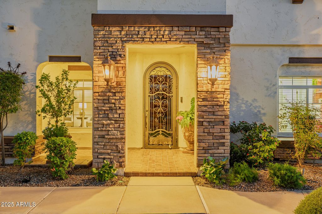 Photo of 7281 W Cielo Grande Avenue, Peoria, AZ 85383 (MLS # 6935853)