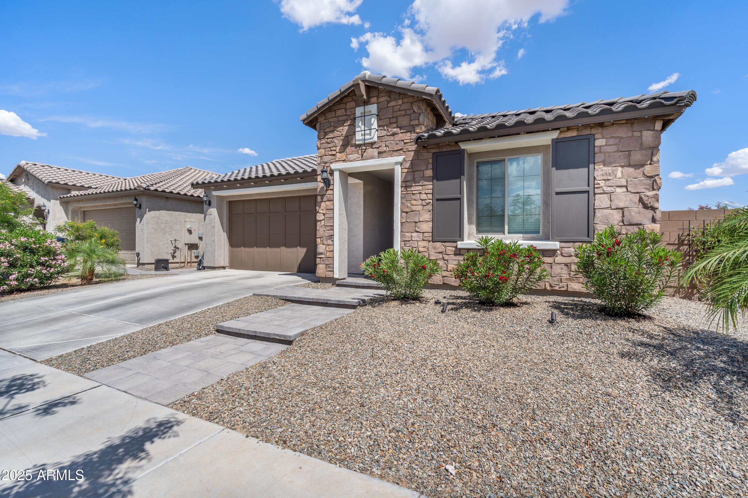 Homes 3 25421 S 228th Street
